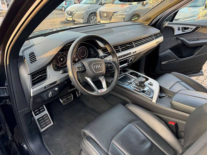 Audi Q7 50 TDI quattro