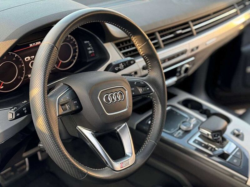 Audi Q7 50 TDI quattro