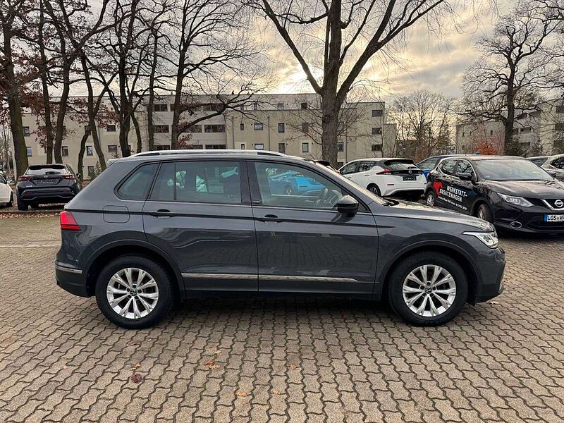 Volkswagen Tiguan United